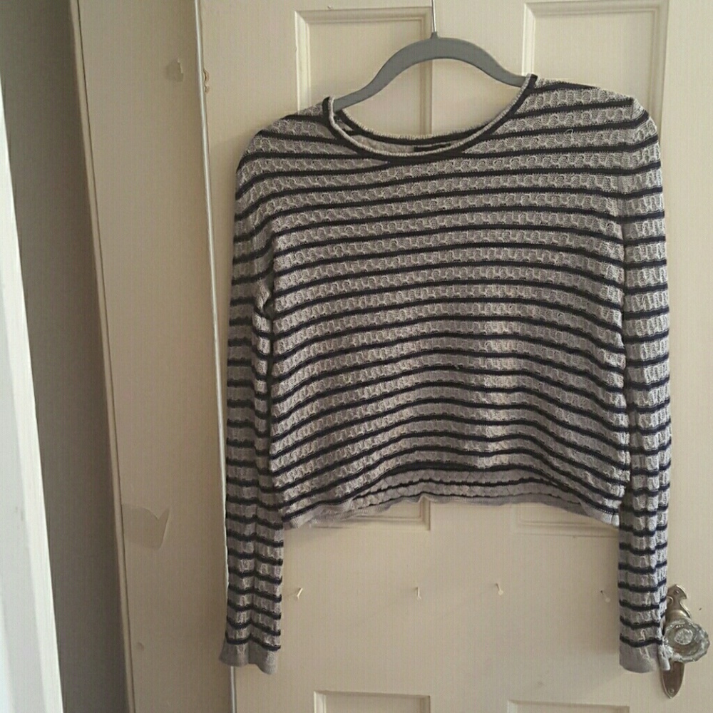 Cropped sweater